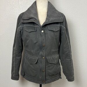 EUC Woman’s STS Ranchwear NRHA Swazi Quilted Gray Jacket. SzM